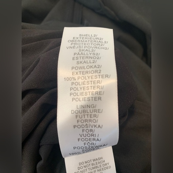 NWT Aidan Mattox Black Asymmetrical Ruffled Gown, One Shoulder Neckline; Size 6 - Picture 12 of 16